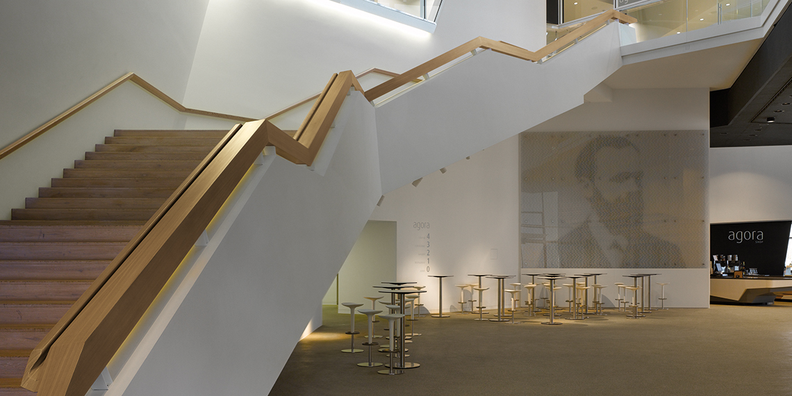 开云（中国） - 坐具|吧椅/凳子|办公家具|设计师家具|Babar 吧椅/吧台椅